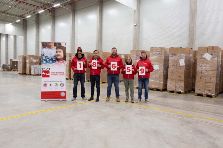 18.659 Weihnachtspackerl aus ganz Österreich auf dem Weg nach Rumänien